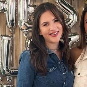 Meet your Posher, Danielle